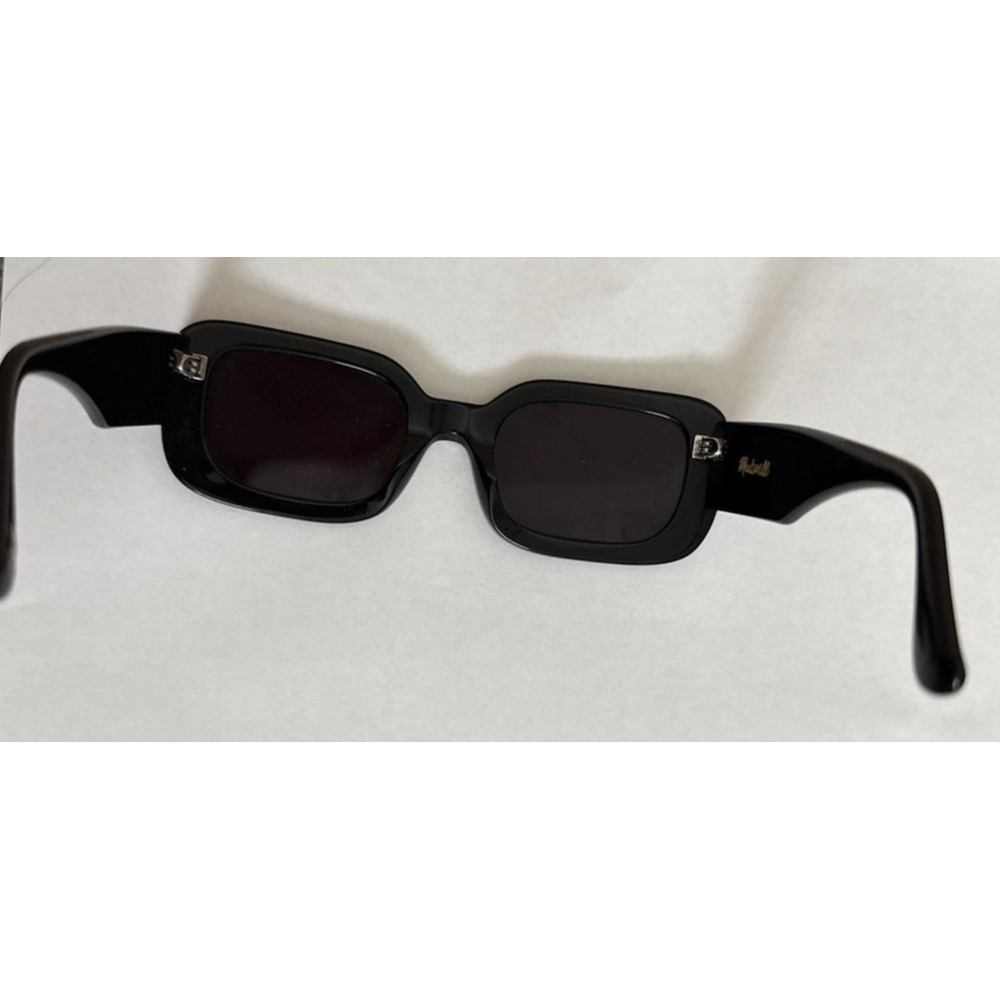 Madewell Women's Sunglasses Black Y2K-inspired Rectangular Shape One Size - Picture 5 of 6